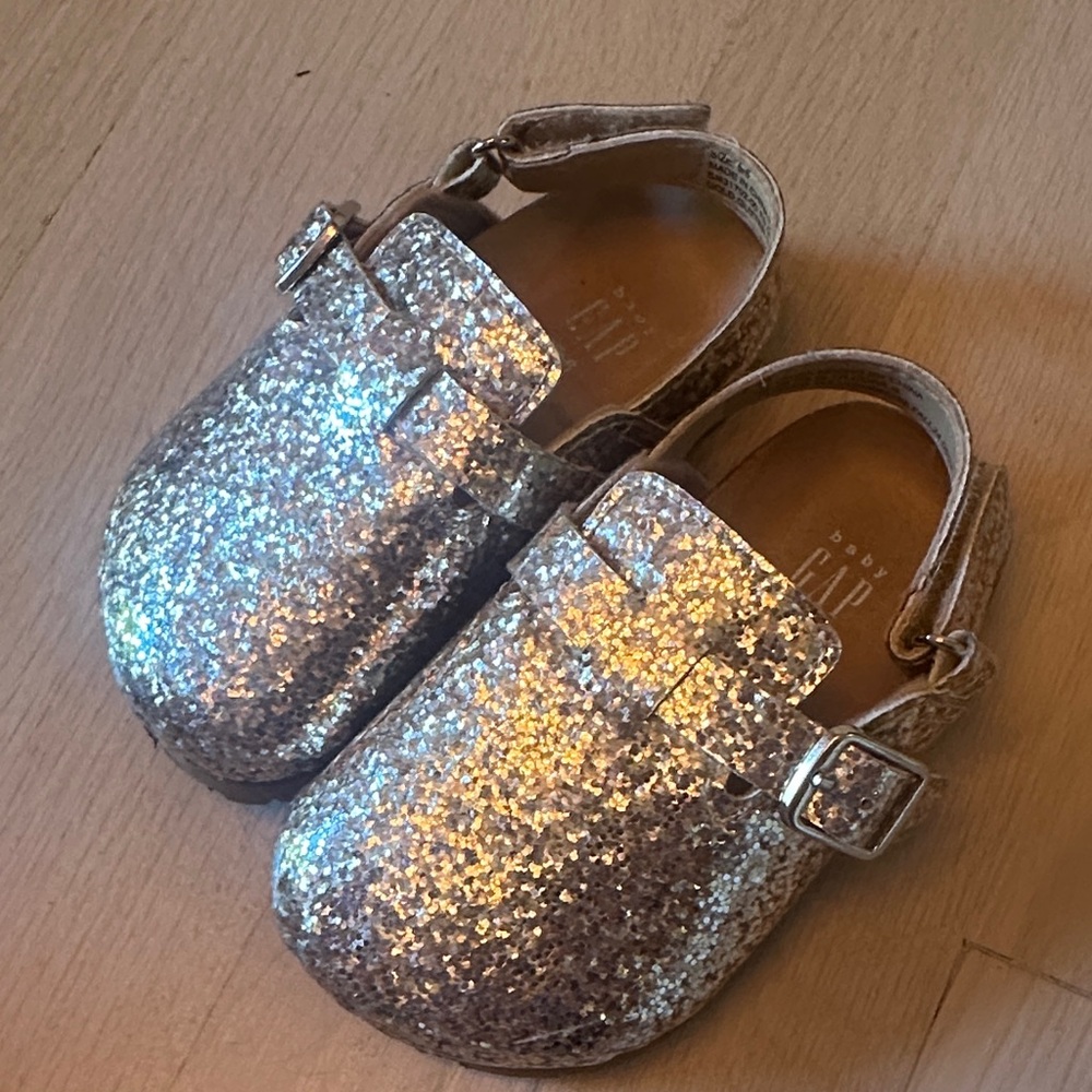 GAP Kids Silver Glitter Moccasins